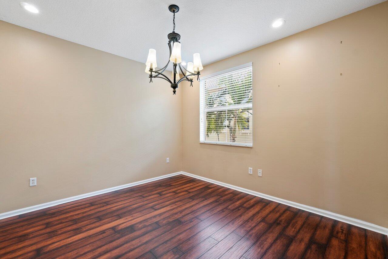 RENAISSANCE COMMONS PUD - Residential Lease