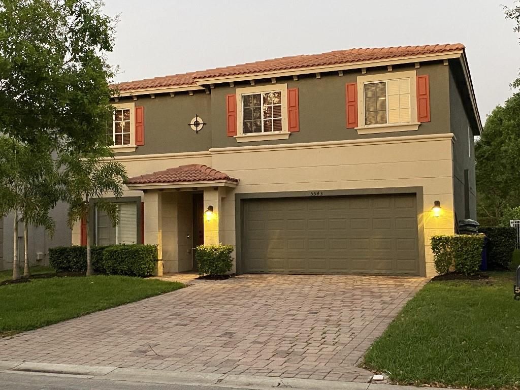 Photo of 5543 SE Graham Dr, Stuart, FL 34997 (MLS # F10372715)