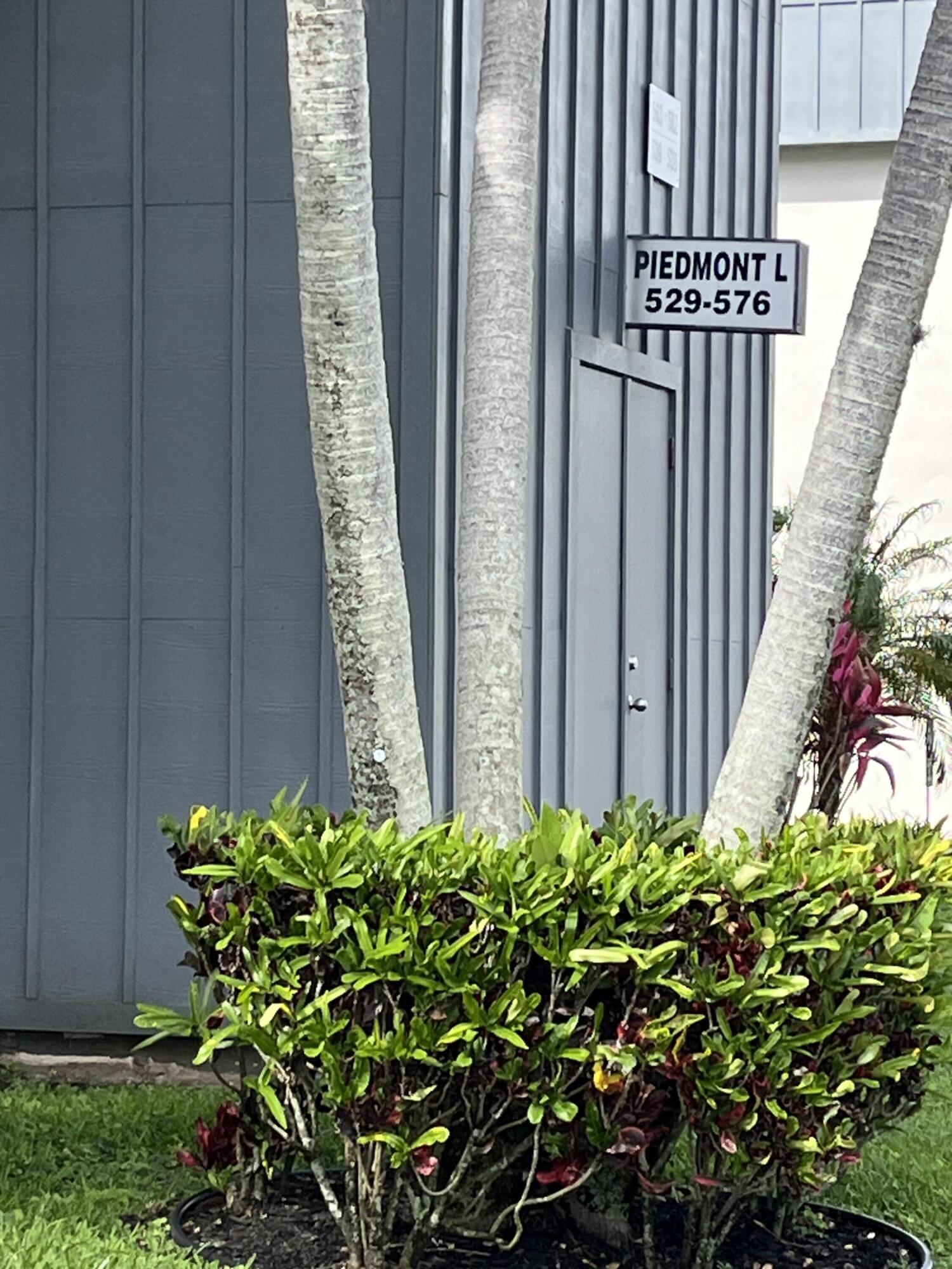 KINGS POINT - Residential