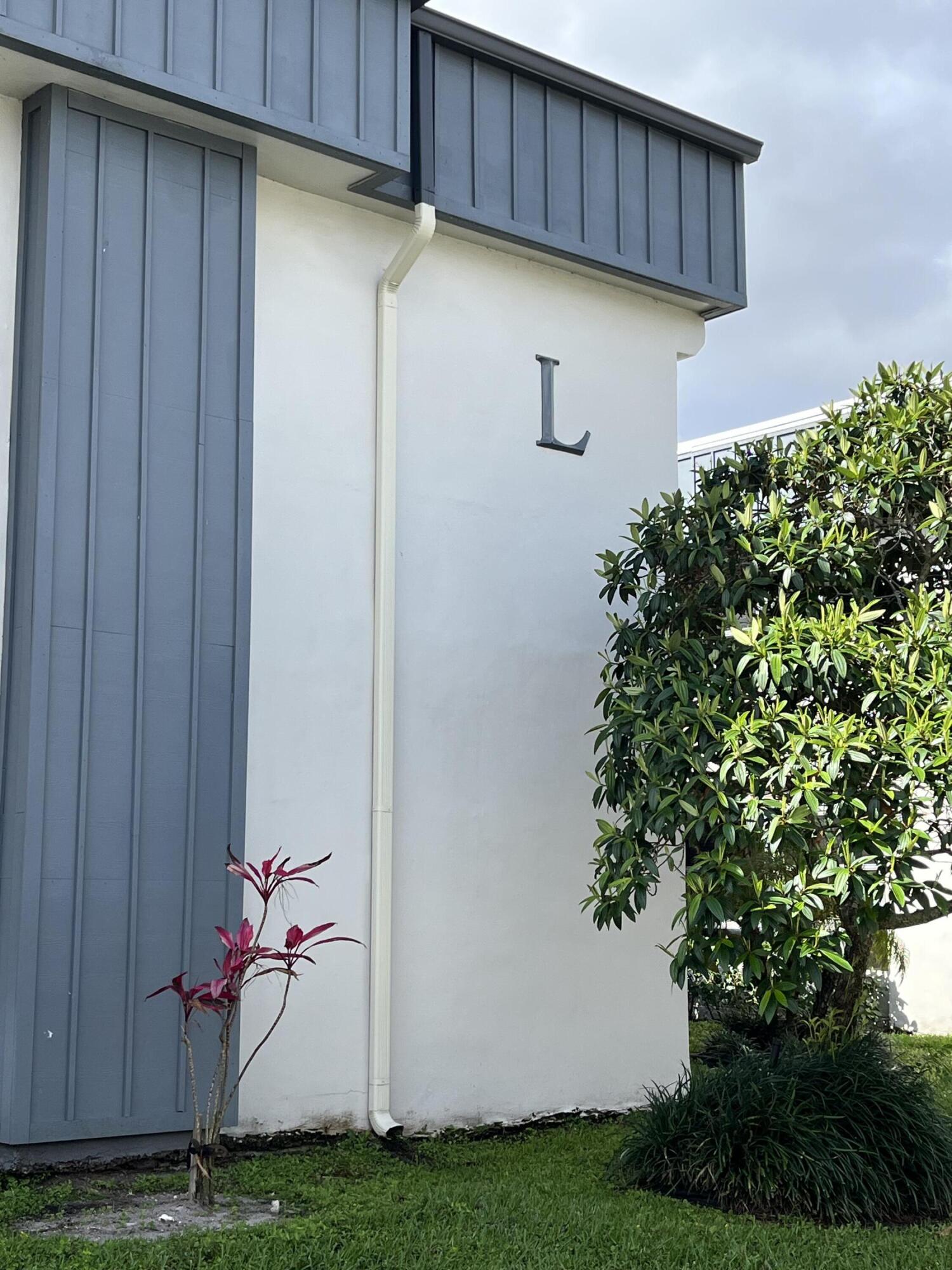 KINGS POINT - Residential