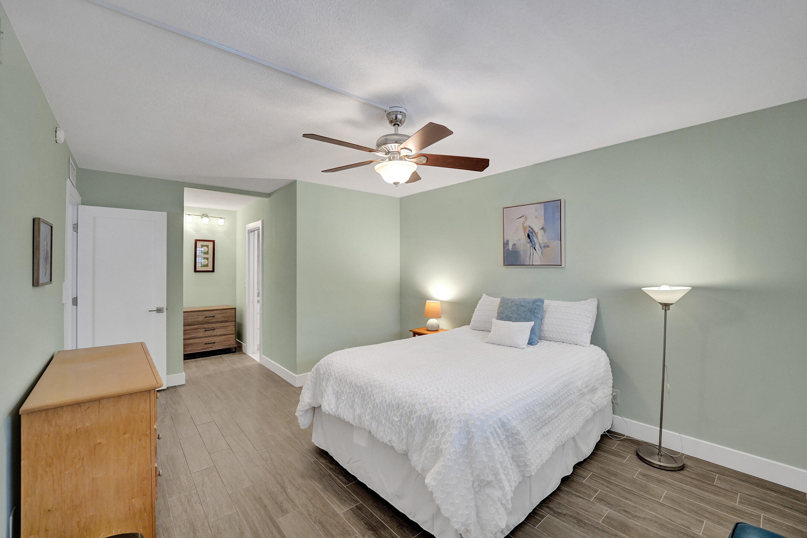 PALM-AIRE AT CORAL KEY GARDEN - Residential