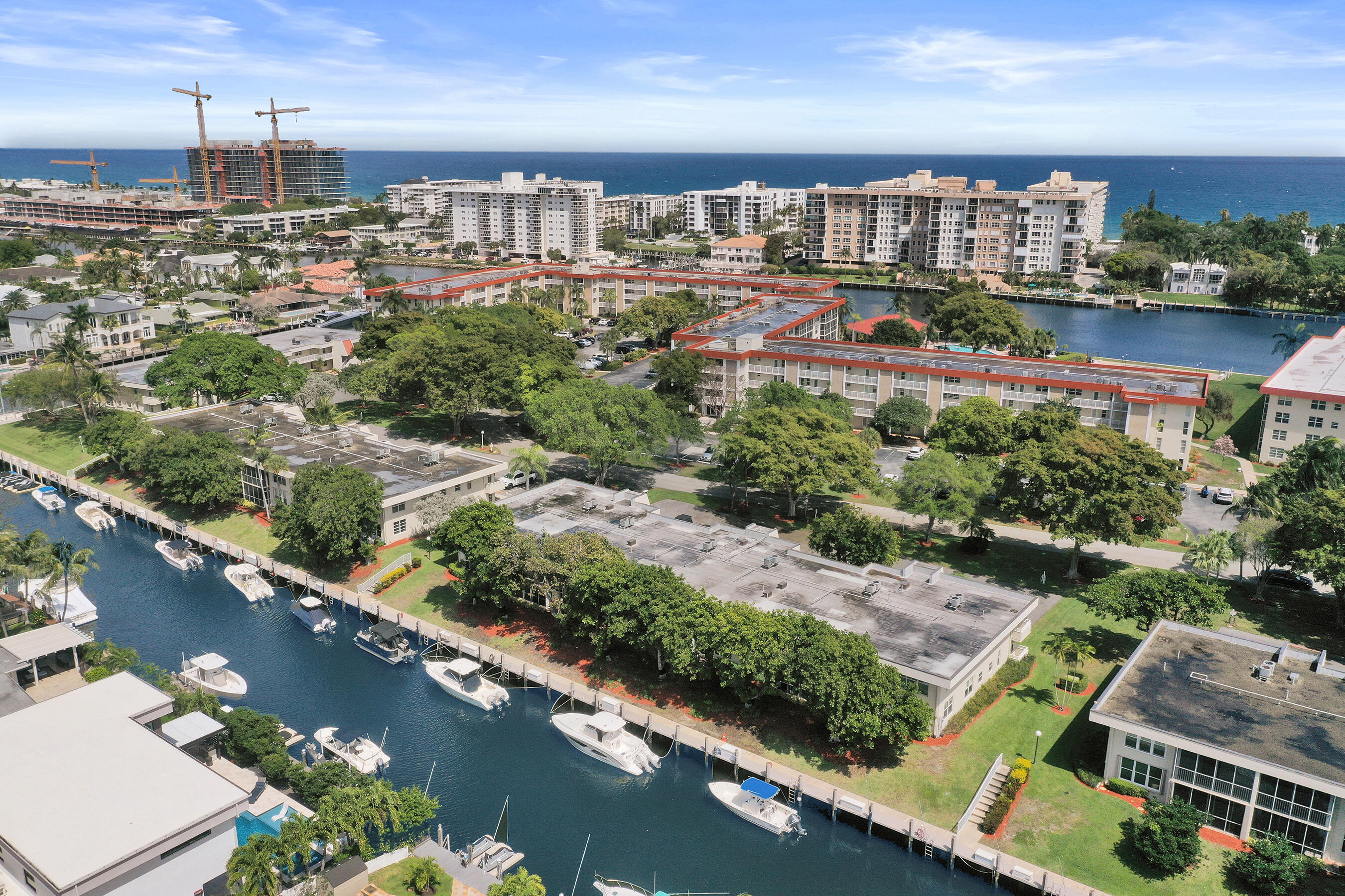 PALM-AIRE AT CORAL KEY GARDEN - Residential