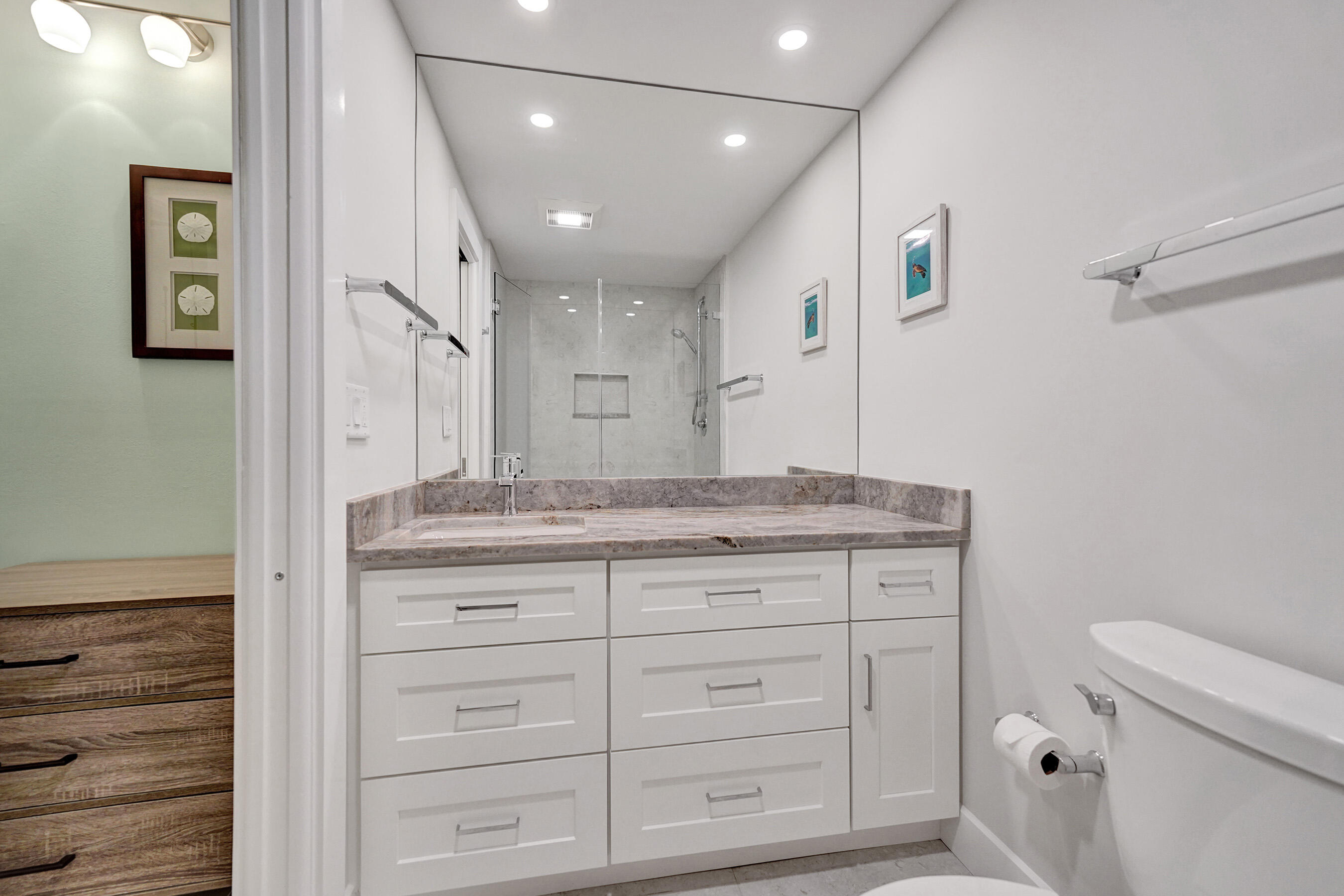 PALM-AIRE AT CORAL KEY GARDEN - Residential