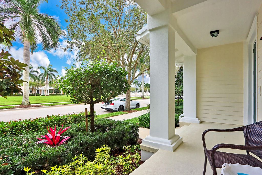 Photo of 1327 N Jeaga Drive, Jupiter, FL 33458 (MLS # R10781532)