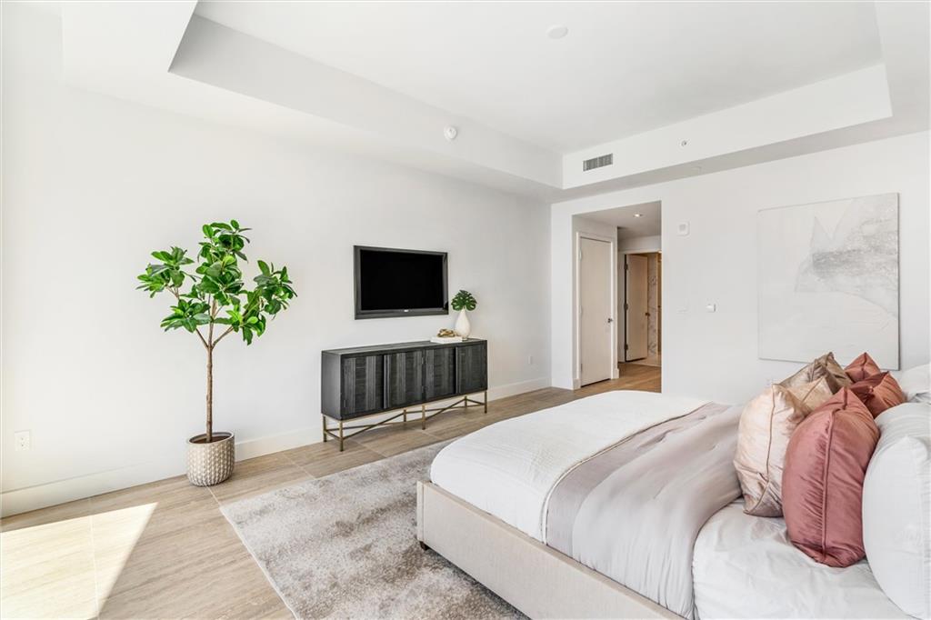 Four Seasons - Residential