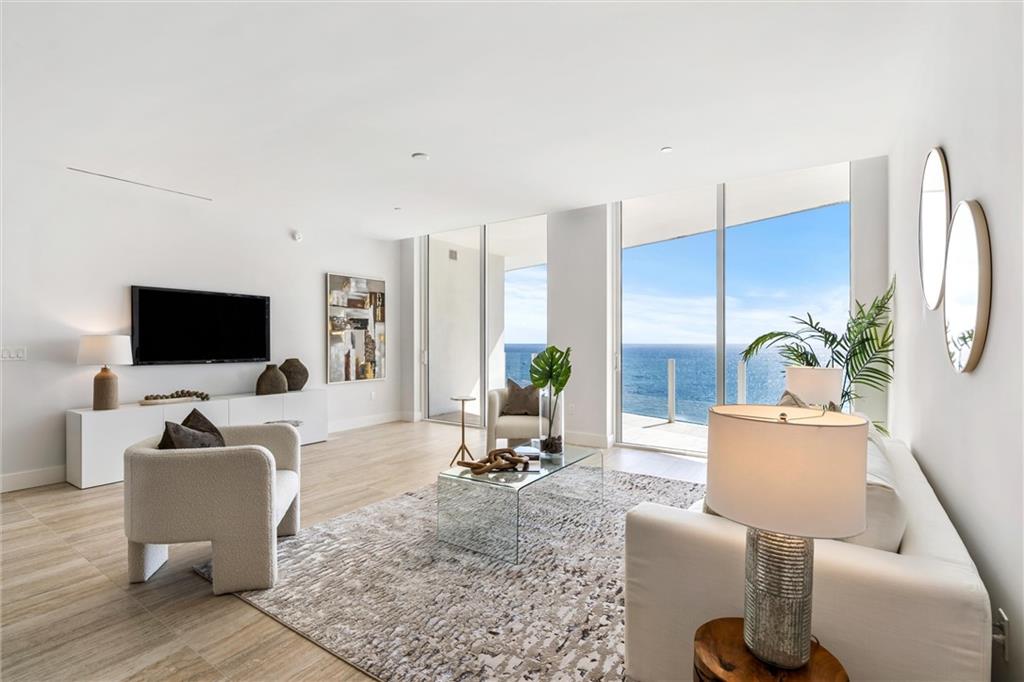 Four Seasons - Residential