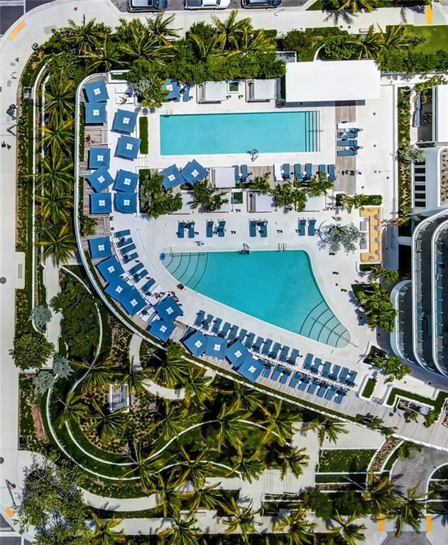 Four Seasons - Residential