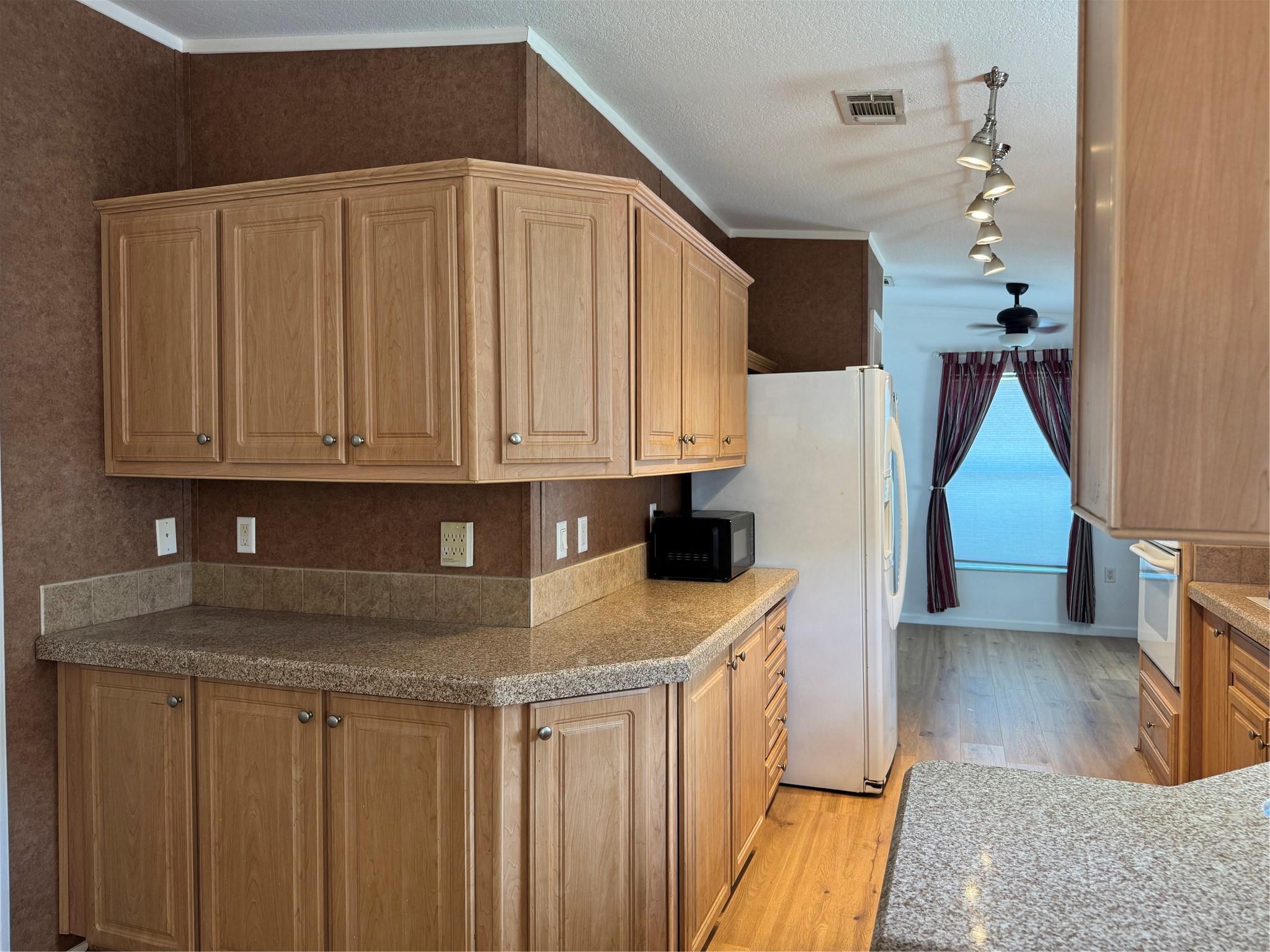 Heritage Park 103-50 B - Residential