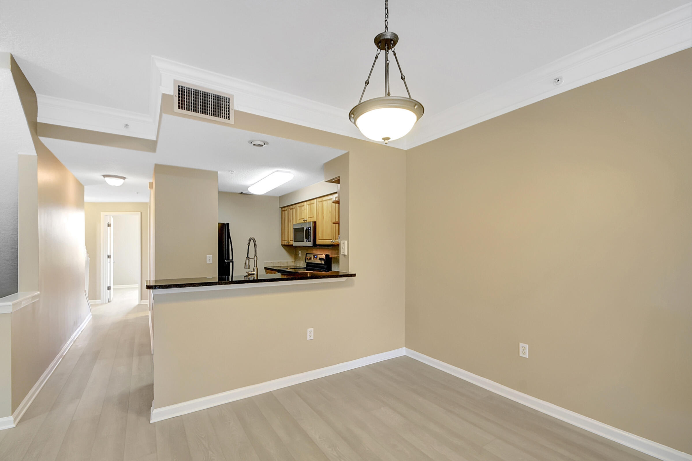 2030 Alta Meadows Lane 1208