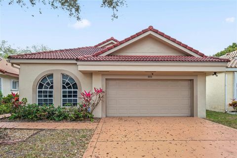 5024 NW 95th Dr Coral Springs FL 33076