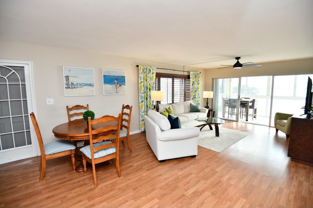 501 Lake Shore 301 Drive 301
