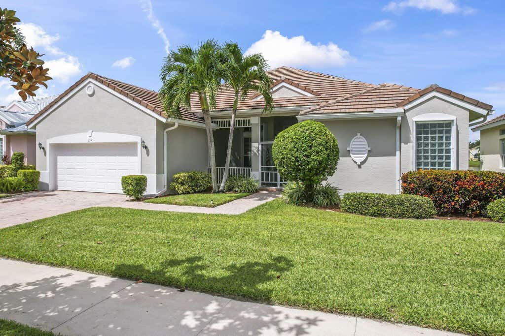 Photo of 139 NW Magnolia Lakes Boulevard, Port St Lucie, FL 34986 (MLS # R10922202)