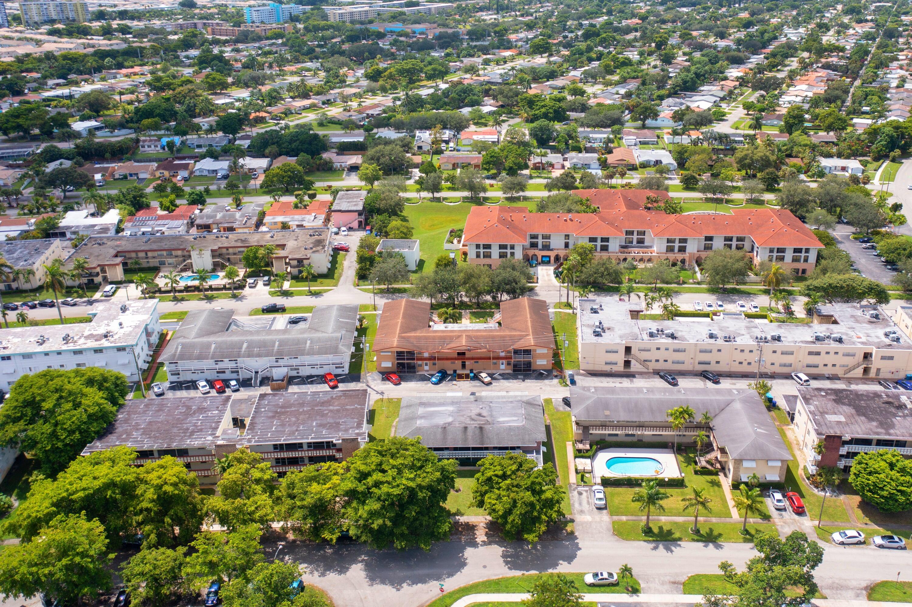 GOLFCREST CONDOMINIUM INC - Residential Lease