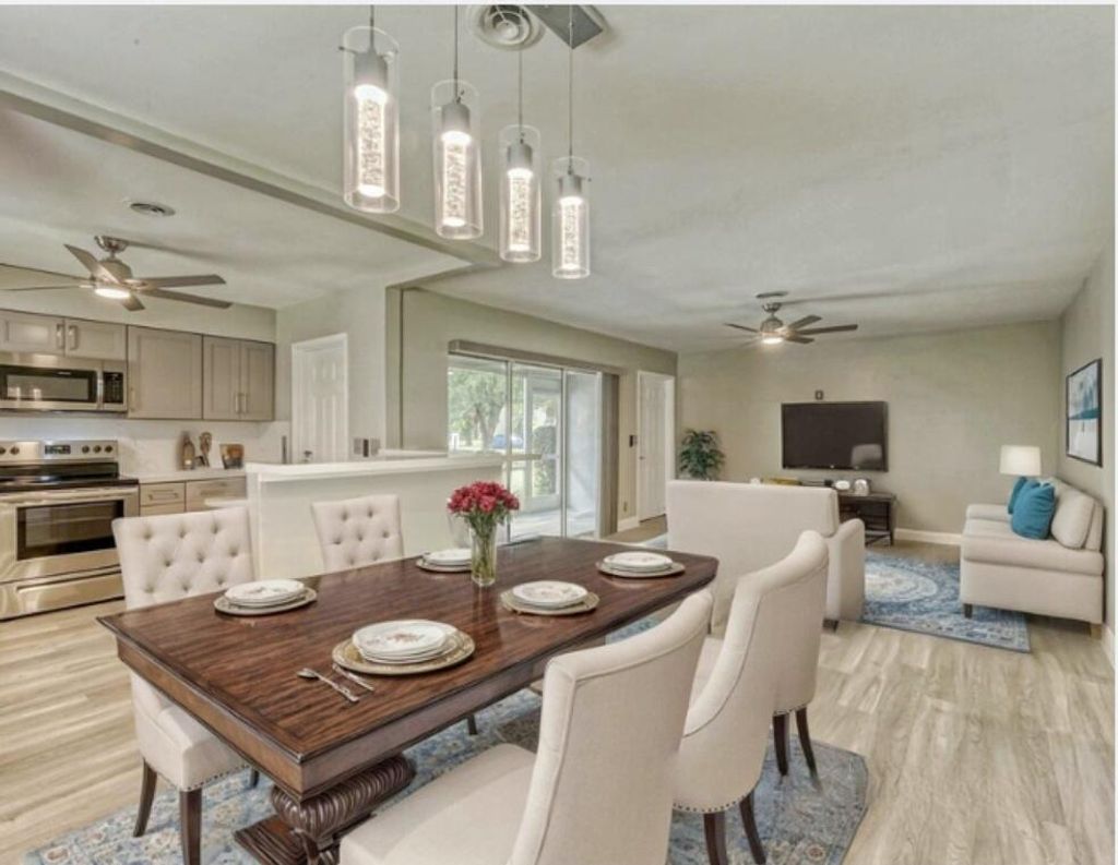 Photo of 400 S Luna Court #3, Hollywood, FL 33021 (MLS # B26025577)