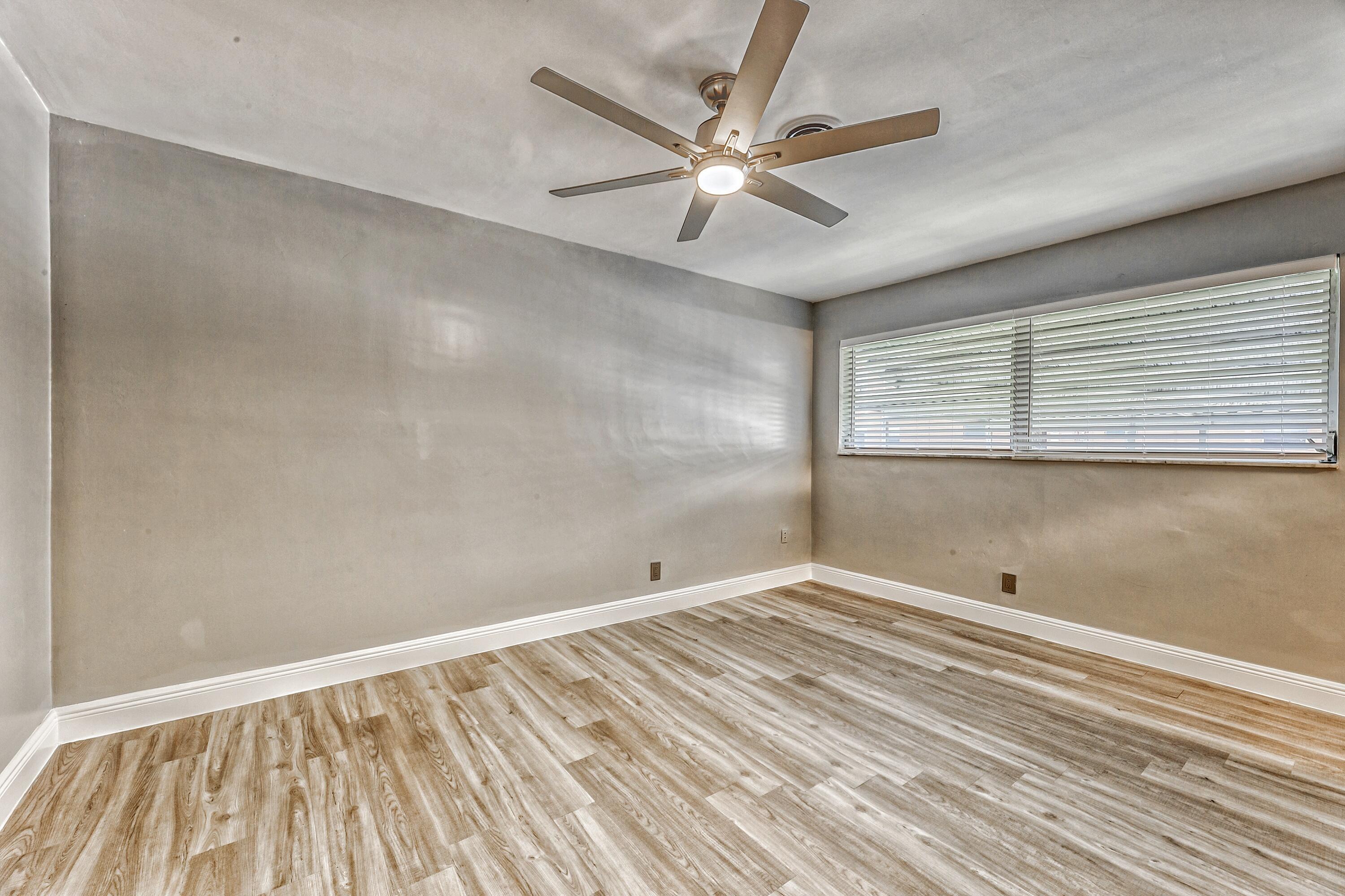 GOLFCREST CONDOMINIUM INC - Residential Lease