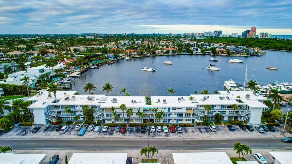 Photo of 2727 Yacht Club Boulevard, Fort Lauderdale, FL 33304 (MLS # B26023184)