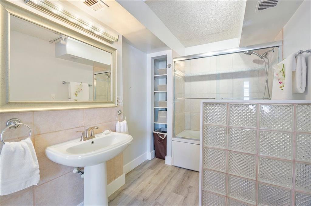 Boca Bayou Condominium - Residential