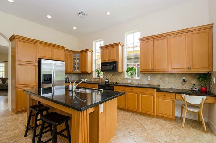 HERON BAY/CREEKSIDE - Residential