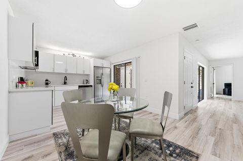 1424 14th Terrace 1424 Palm Beach Gardens FL 33418