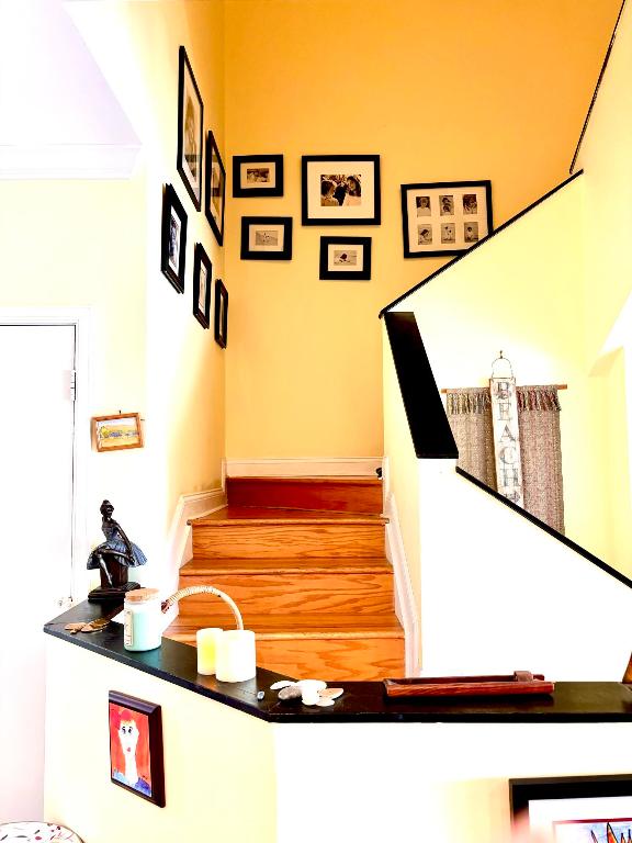 COCONUT COVE OF LANTANA CONDO - Residential Lease