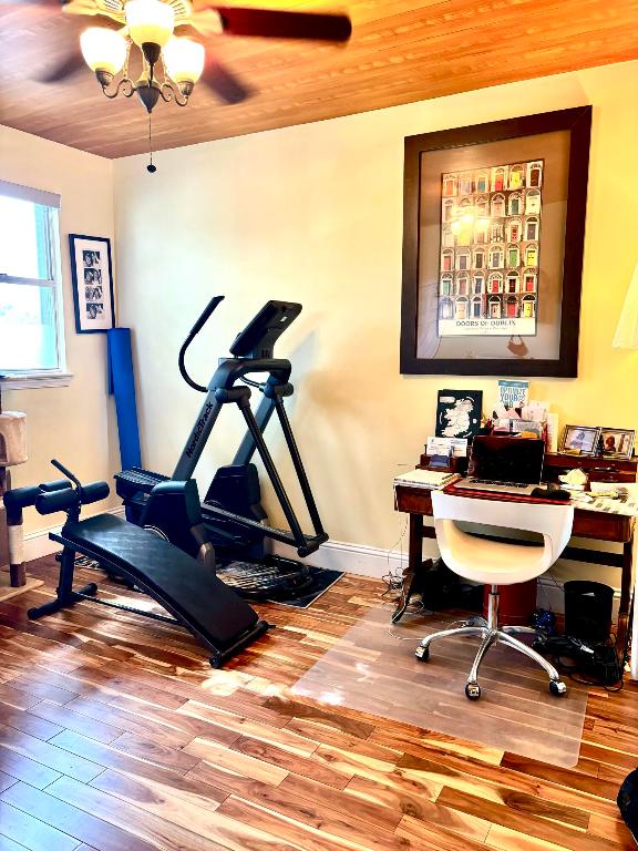 COCONUT COVE OF LANTANA CONDO - Residential Lease