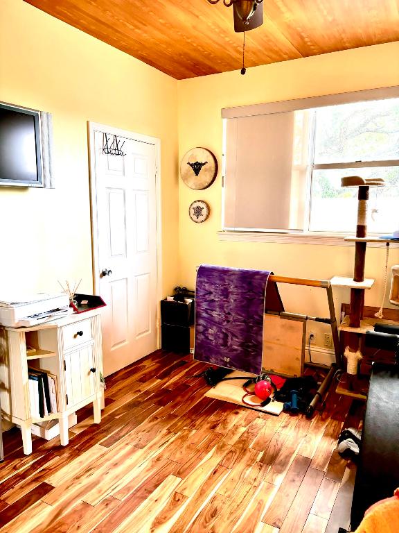 COCONUT COVE OF LANTANA CONDO - Residential Lease