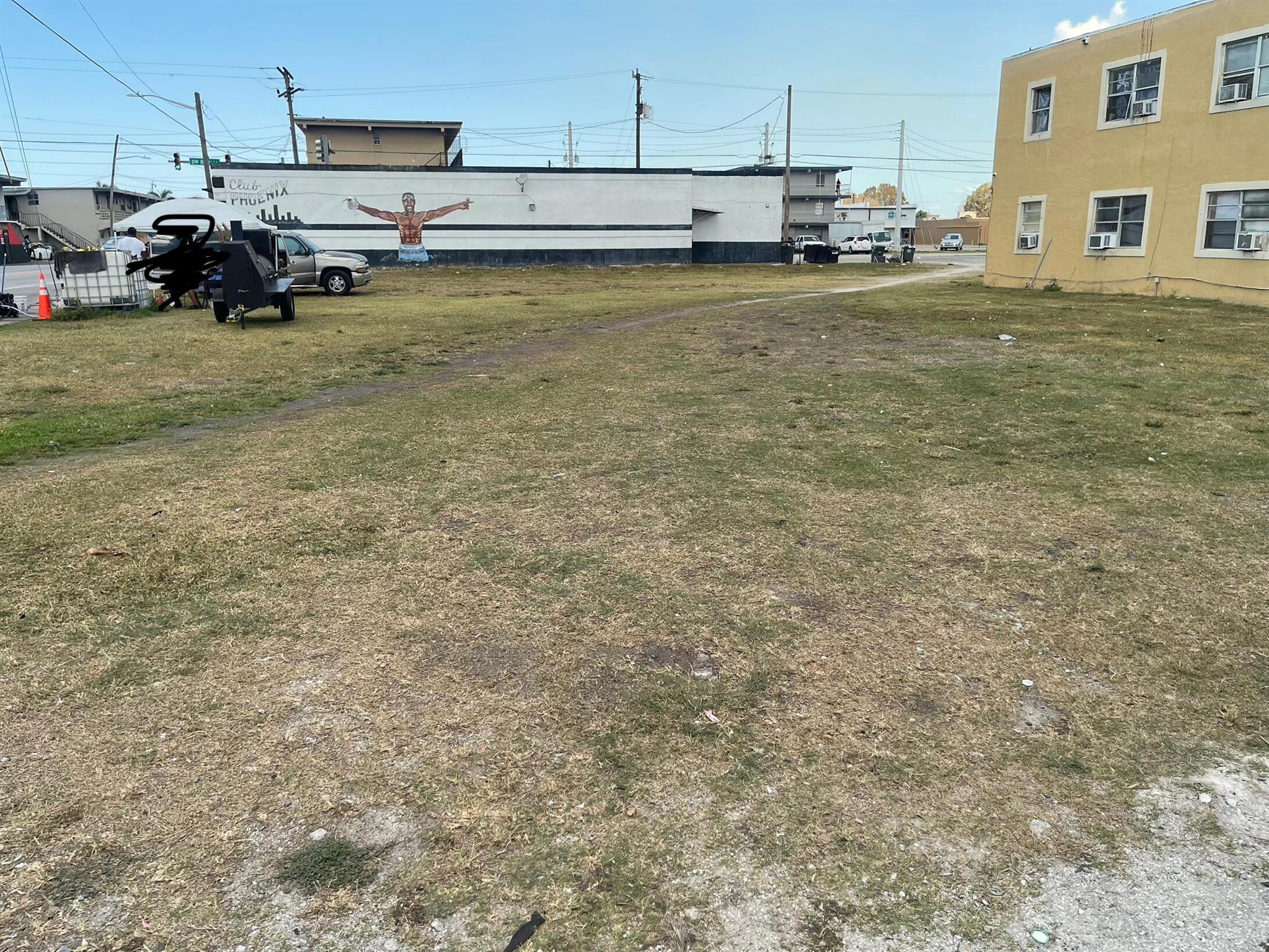 257 SW 5th Street