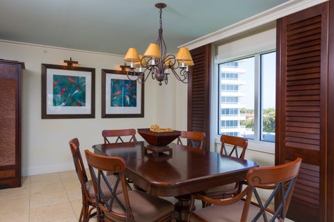 Tiny photo for 3500 Ocean Drive #324, Vero Beach, FL 32963 (MLS # B26090571)