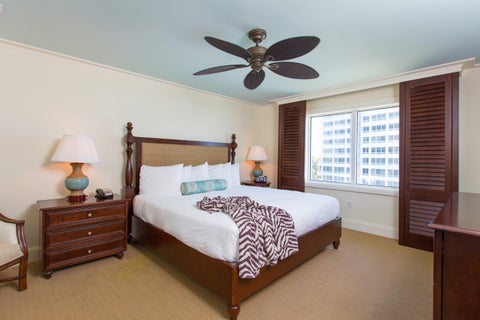 Tiny photo for 3500 Ocean Drive #324, Vero Beach, FL 32963 (MLS # B26090571)