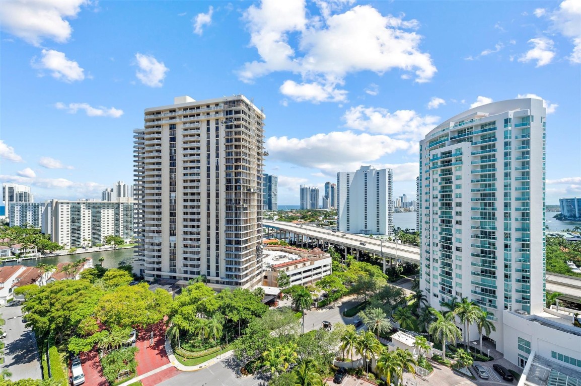 Turnberry - Residential