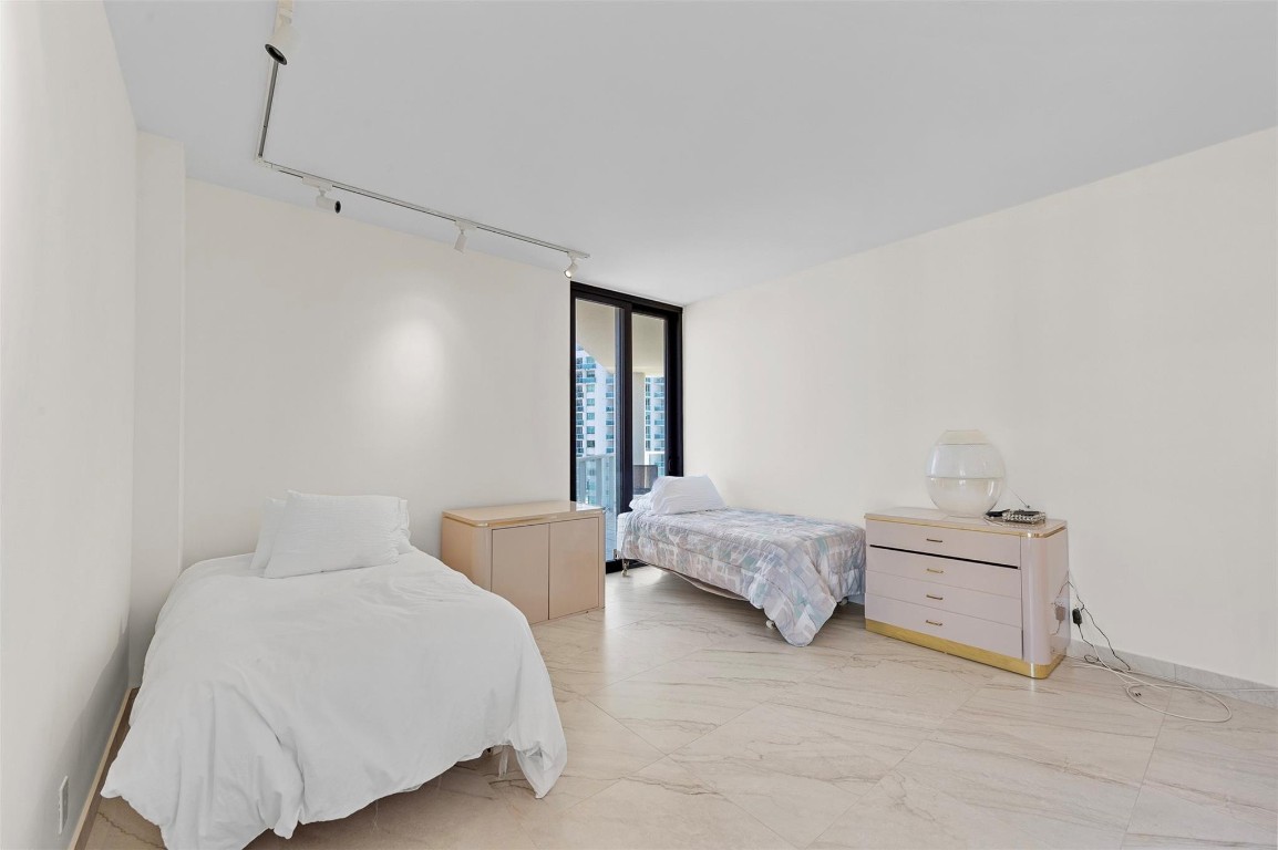 Turnberry - Residential