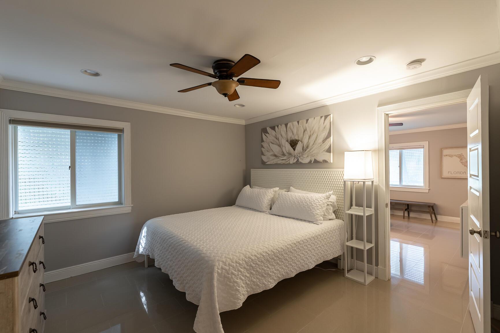 SURFSIDE UNIT 1 SUBDIVISI - Residential
