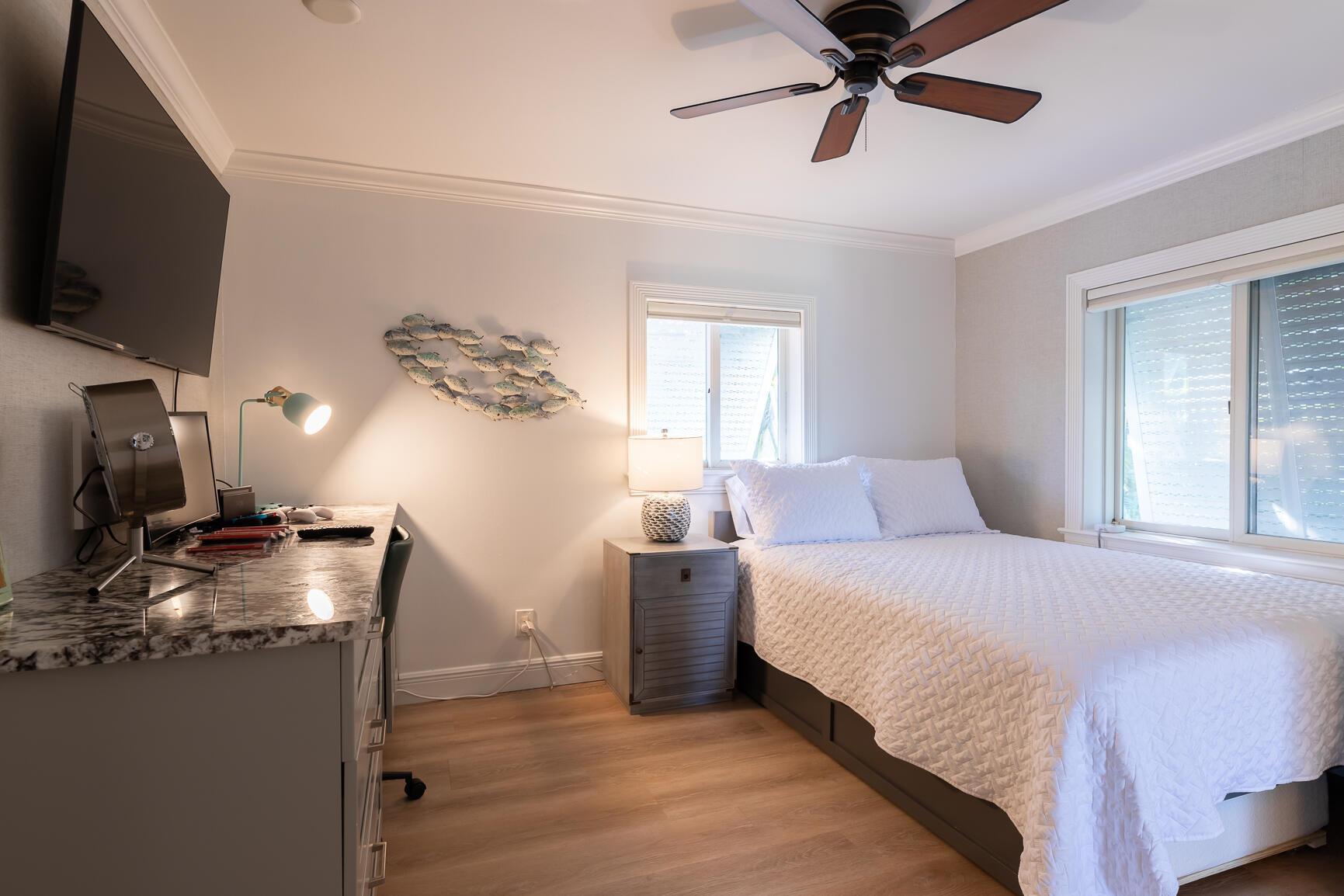 SURFSIDE UNIT 1 SUBDIVISI - Residential