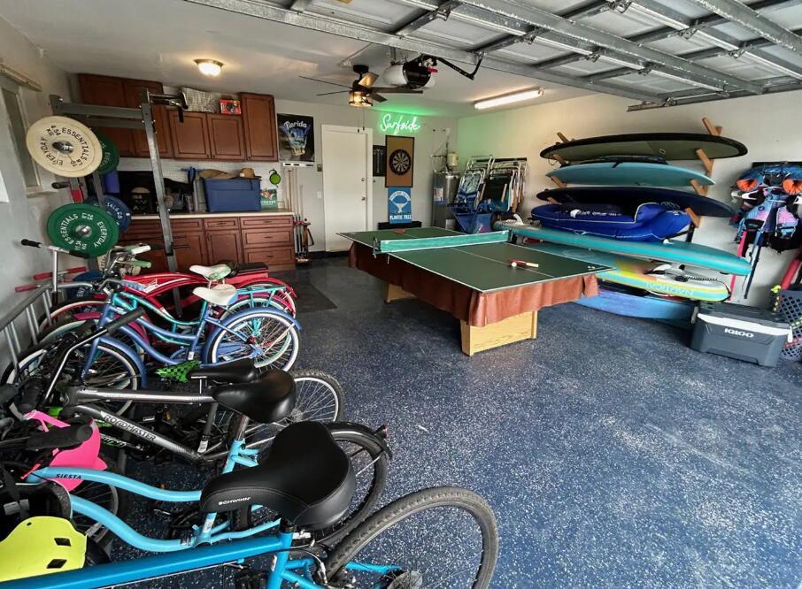 SURFSIDE UNIT 1 SUBDIVISI - Residential