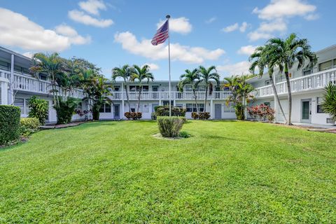 A home in Deerfield Beach