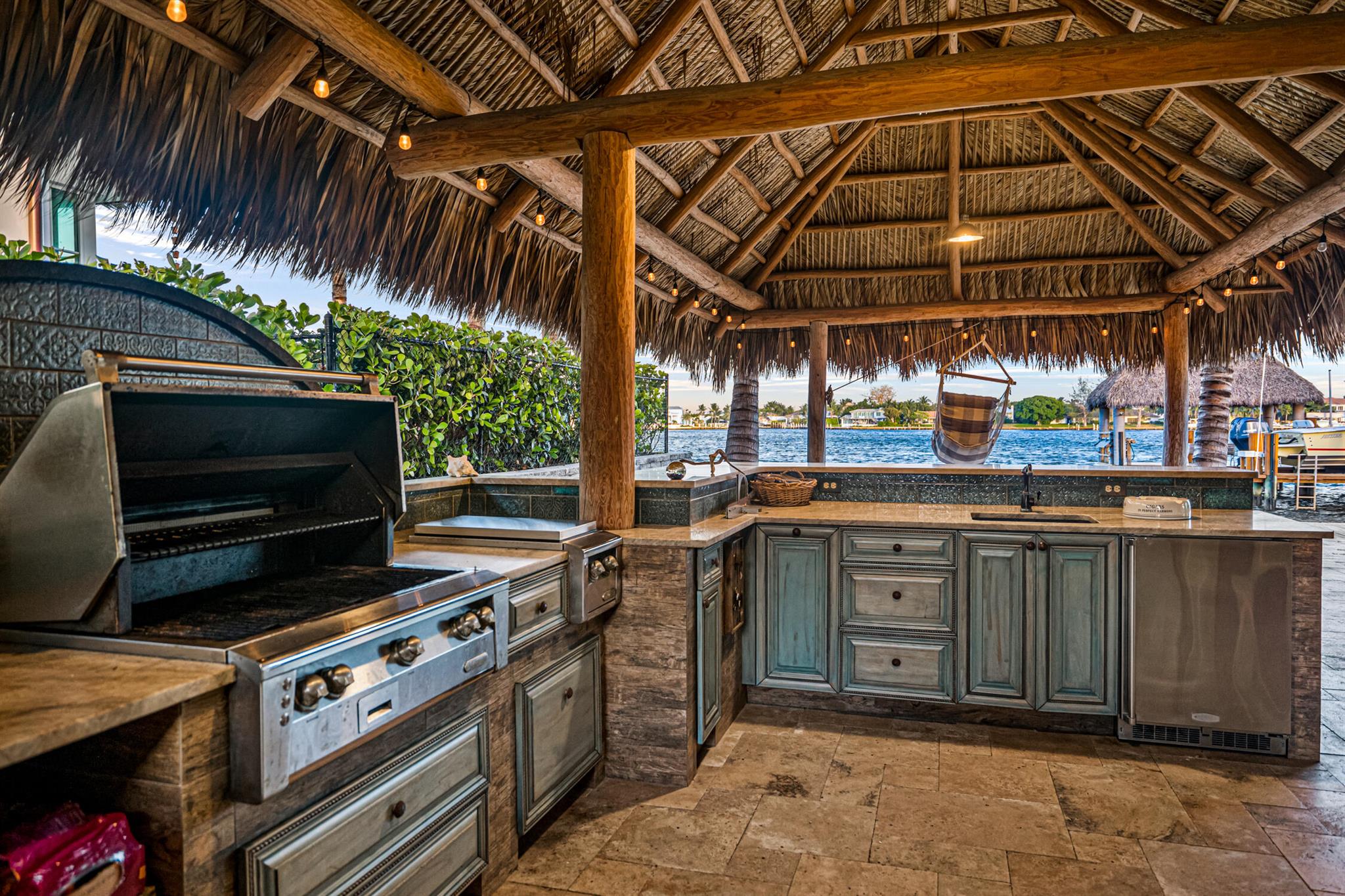 HARBOR ESTATES - Residential Lease