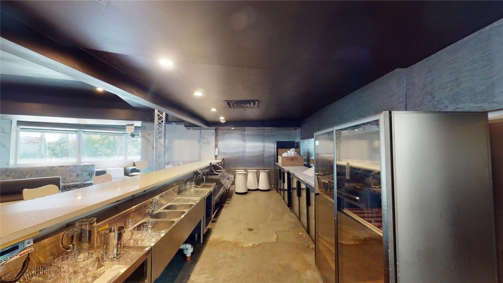 Photo of 3101 N Federal Highway #200, Oakland Park, FL (MLS # F10499877)