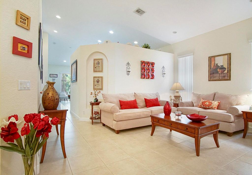 Photo of 6163 Arlington Way, Fort Pierce, FL 34951 (MLS # R10977141)