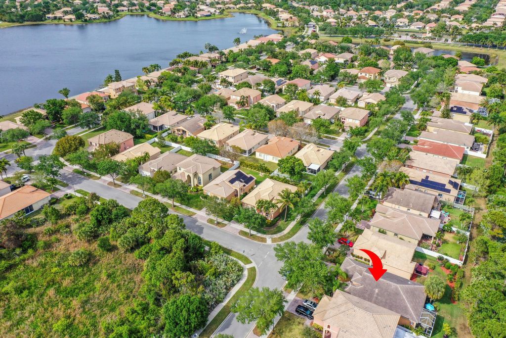 Photo of 6163 Arlington Way, Fort Pierce, FL 34951 (MLS # R10977141)