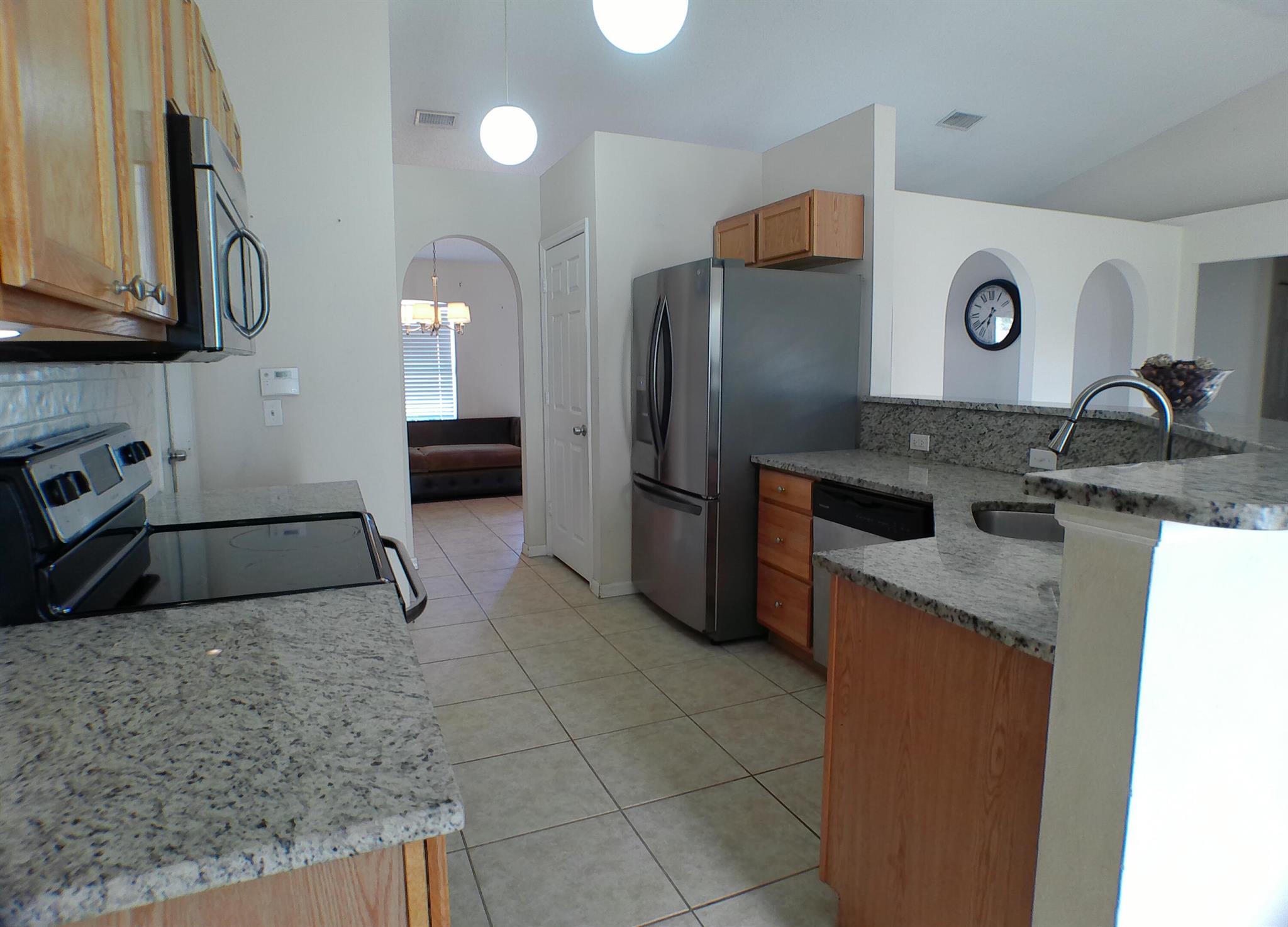 PORT ST LUCIE SECTION 33 - Residential