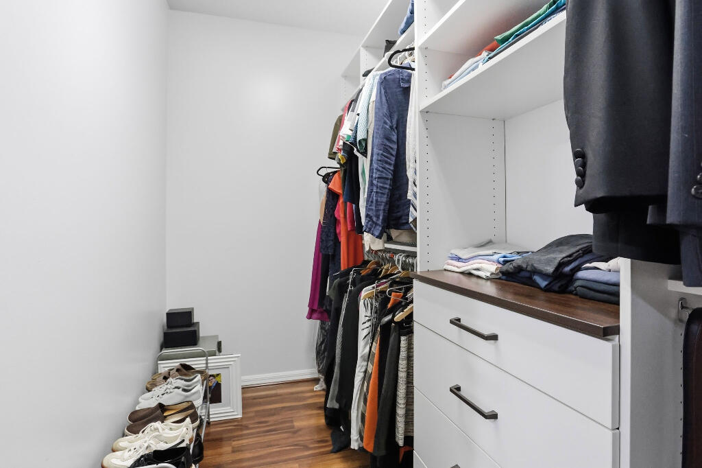 Isola Bella Estates - Residential