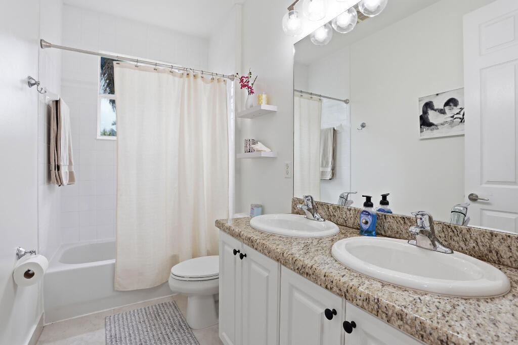 Isola Bella Estates - Residential