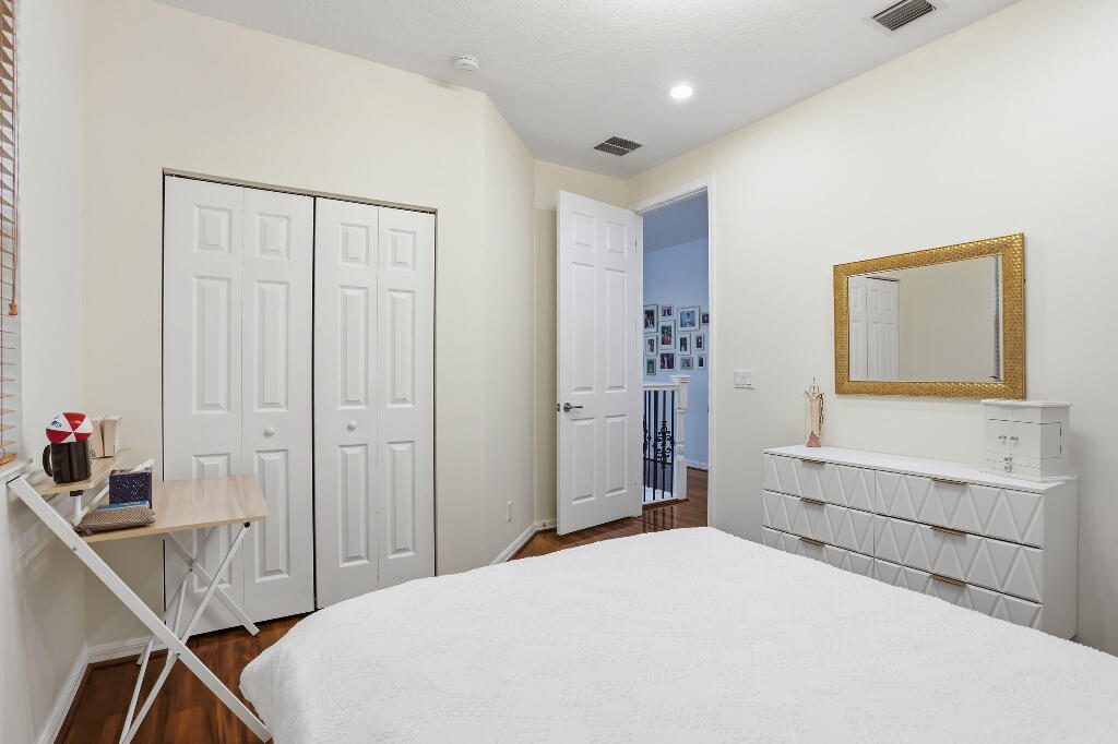 Isola Bella Estates - Residential