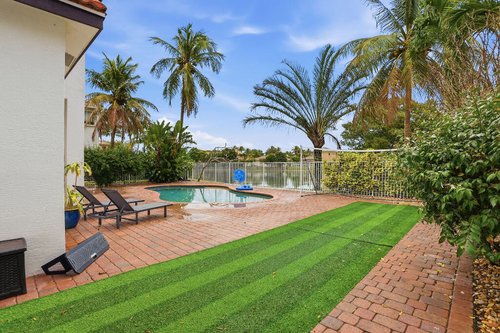 Isola Bella Estates - Residential