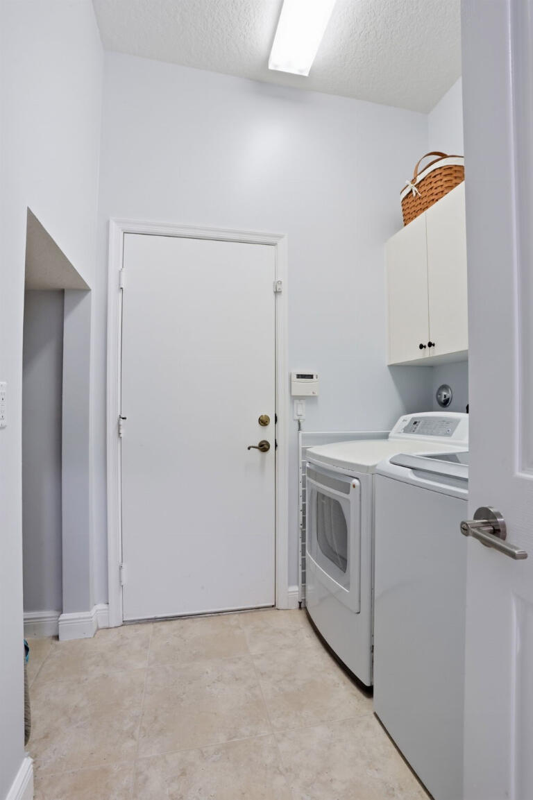 Isola Bella Estates - Residential