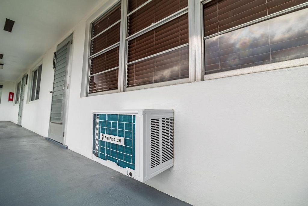 Photo of 120 Northampton #F, West Palm Beach, FL 33417 (MLS # R11064537)