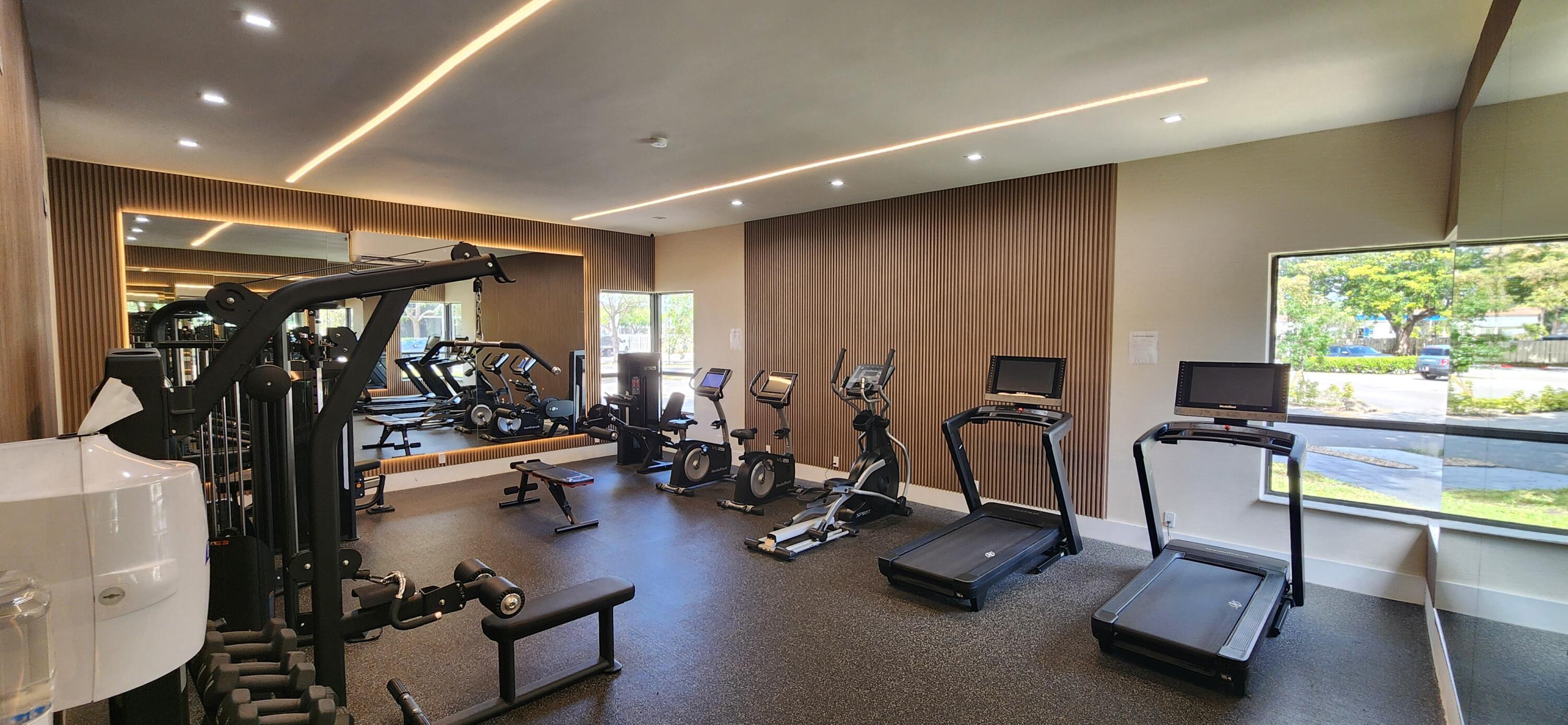 VILLAS AT MEADOW LAKES CONDO - Residential