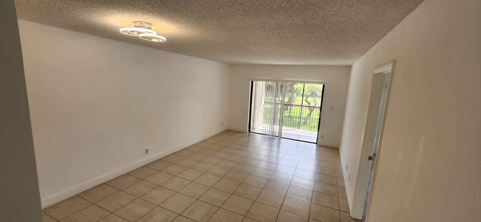 VILLAS AT MEADOW LAKES CONDO - Residential