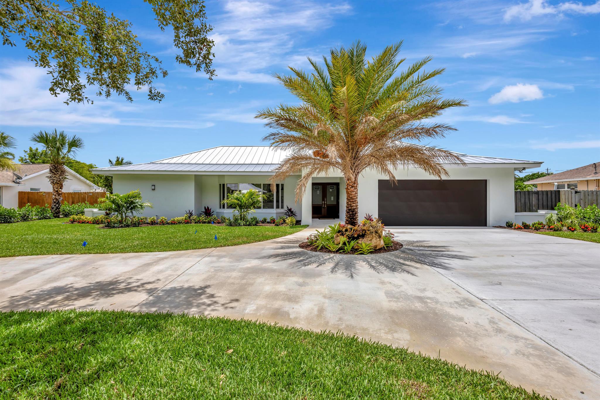 351 Country Club