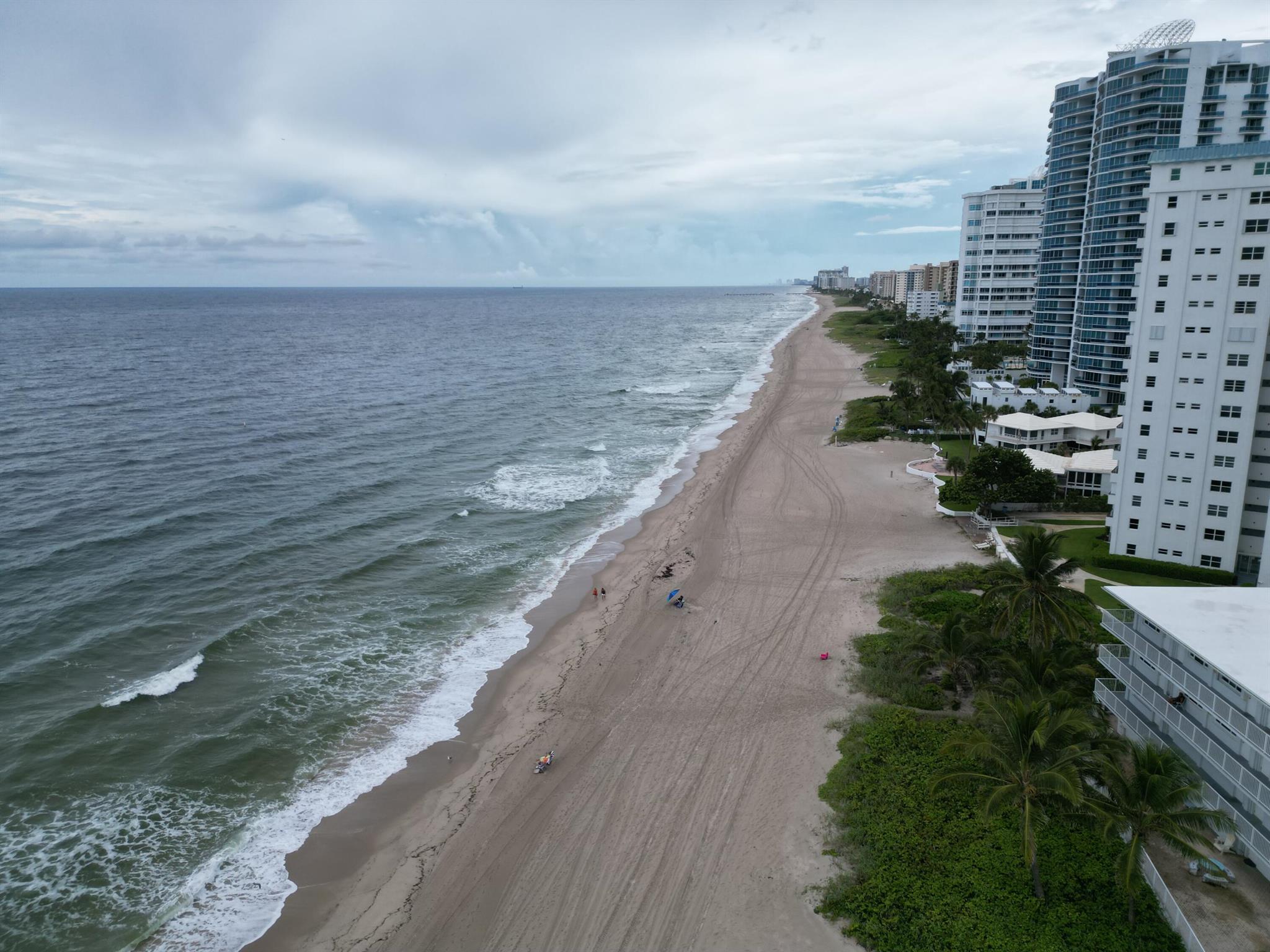 EL DORADO CLUB (D/B/A) - Residential Lease